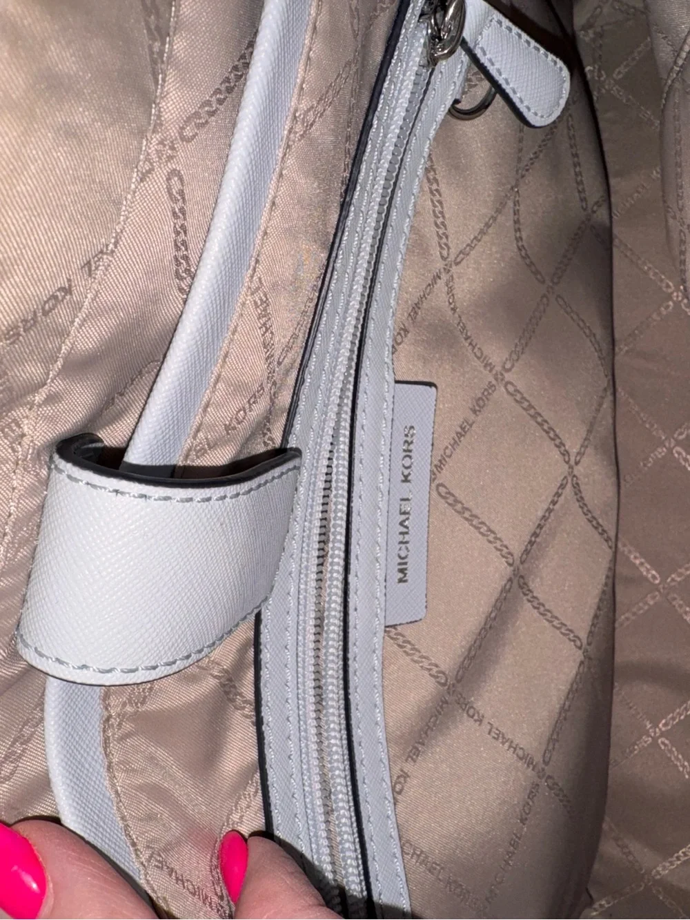 Michael Kors Voyager Tote